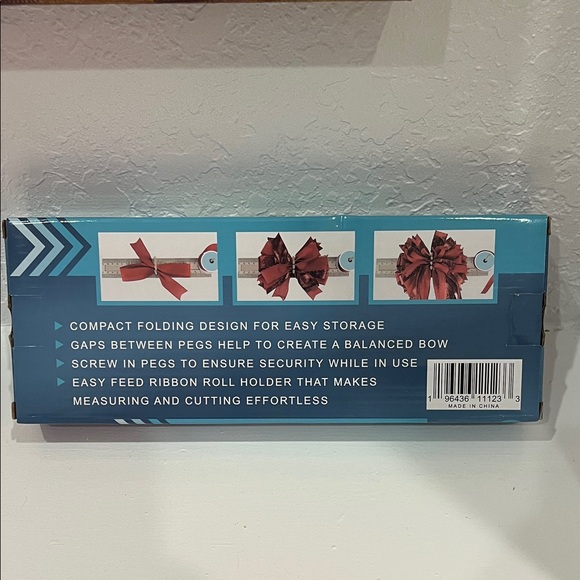 Em's Bow & Go Bow Maker - Picture 2 of 4